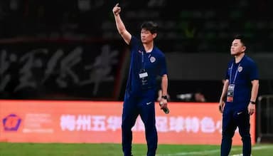 李霄鹏实力非凡，连难搞的外援都能成功调教，对方专门发文表达敬意_比赛_球迷_本赛季